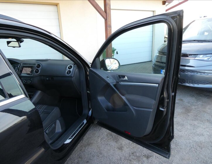 Volkswagen Tiguan SUV 2,0 l 110 kw