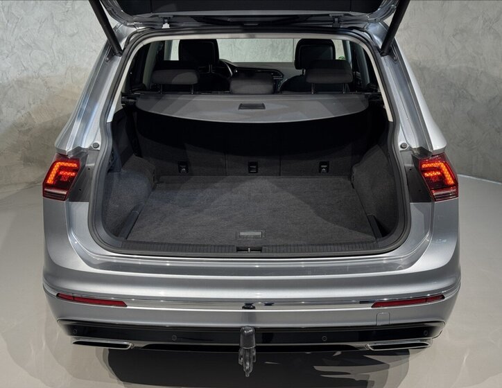 Volkswagen Tiguan Allspace SUV / Terénní 2,0 l 176 kw