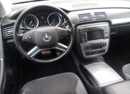 Mercedes-Benz Třídy R 8