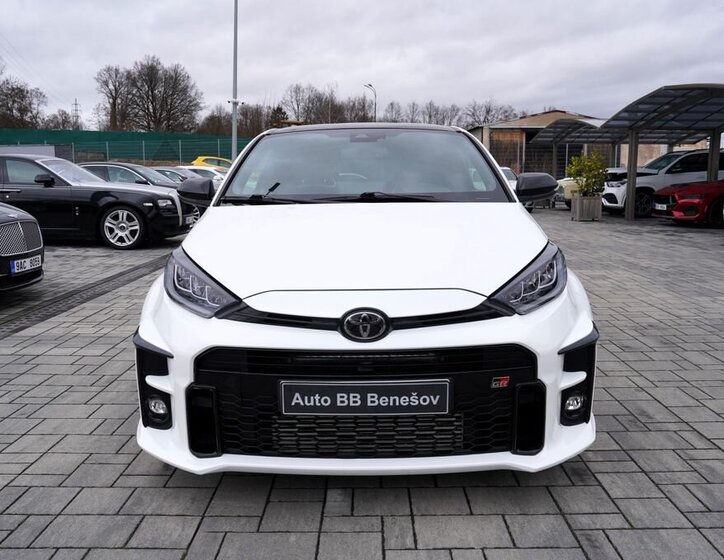 Toyota Ostatní Hatchback 1,6 l 192 kw