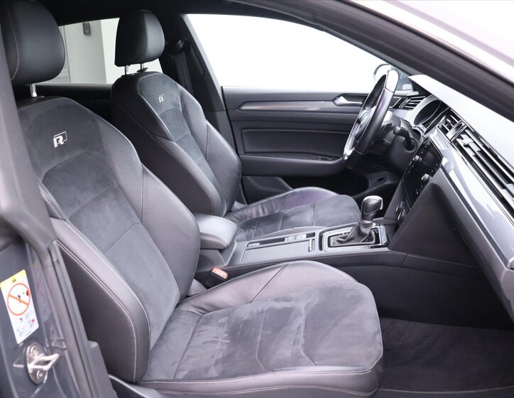 Volkswagen Arteon 12