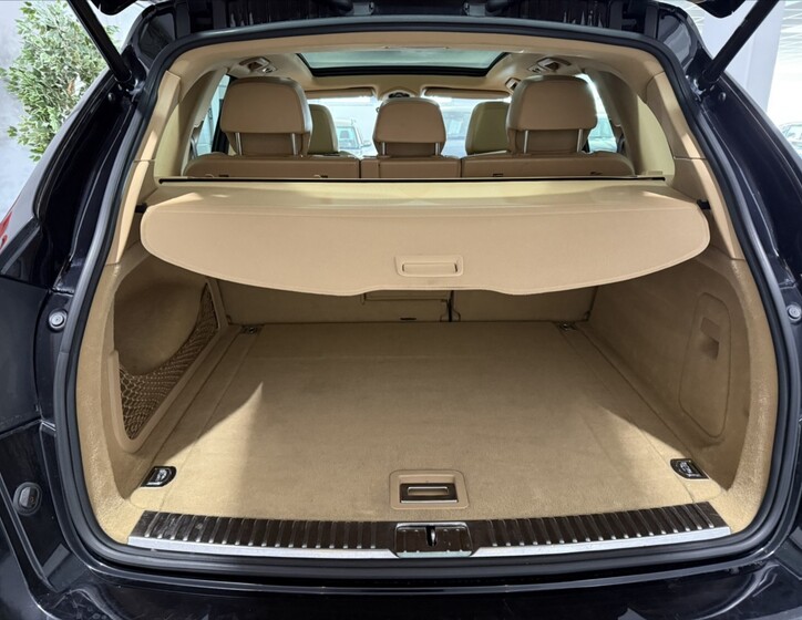 Porsche Cayenne 25