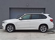 BMW X5 8
