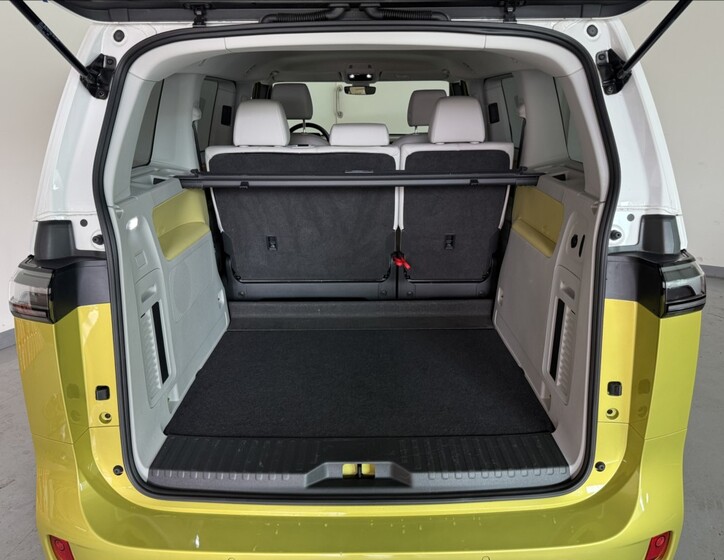 Volkswagen ID.Buzz 15