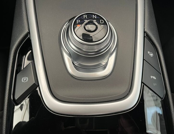 Ford S-MAX MPV 2,5 l 140 kw