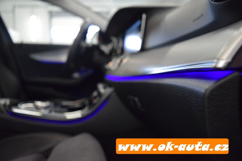 Mercedes-Benz Třídy E Sedan 0,0 110 kw