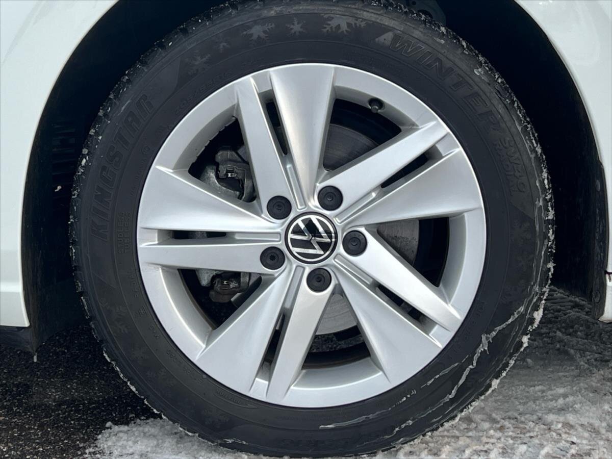 Volkswagen Golf Hatchback 1,5 l 96 kw