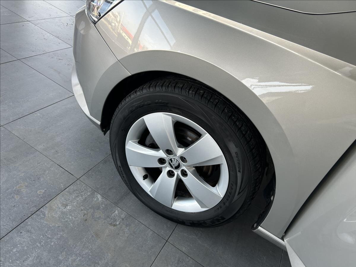 Škoda Fabia Hatchback 1,2 l 66 kw