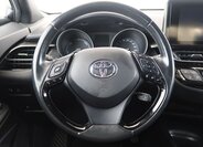 Toyota C-HR SUV / Terénní 1,8 l 72 kw