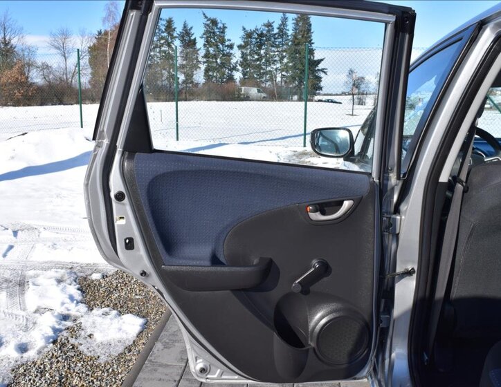 Honda Jazz Hatchback 1,2 l 66 kw