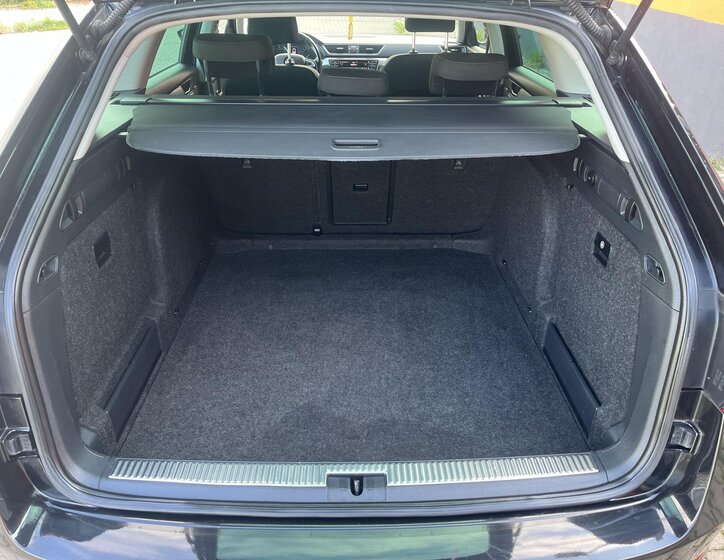 Škoda Superb Kombi 2,0 l 110 kw