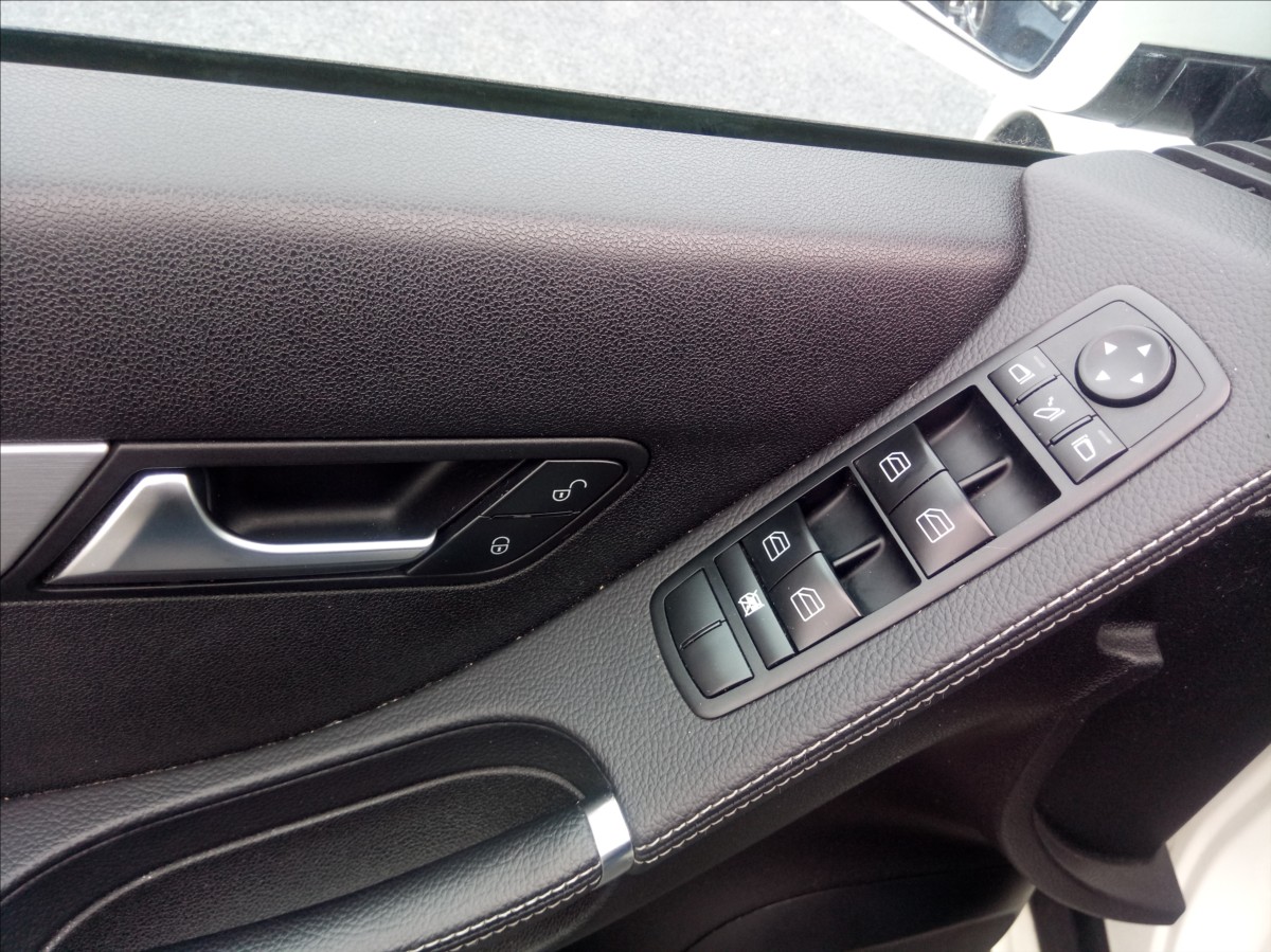 Mercedes-Benz Třídy R