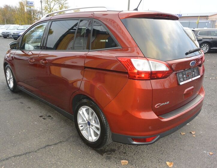 Ford Grand C-MAX 7