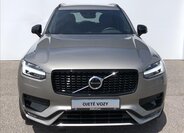 Volvo XC90 4