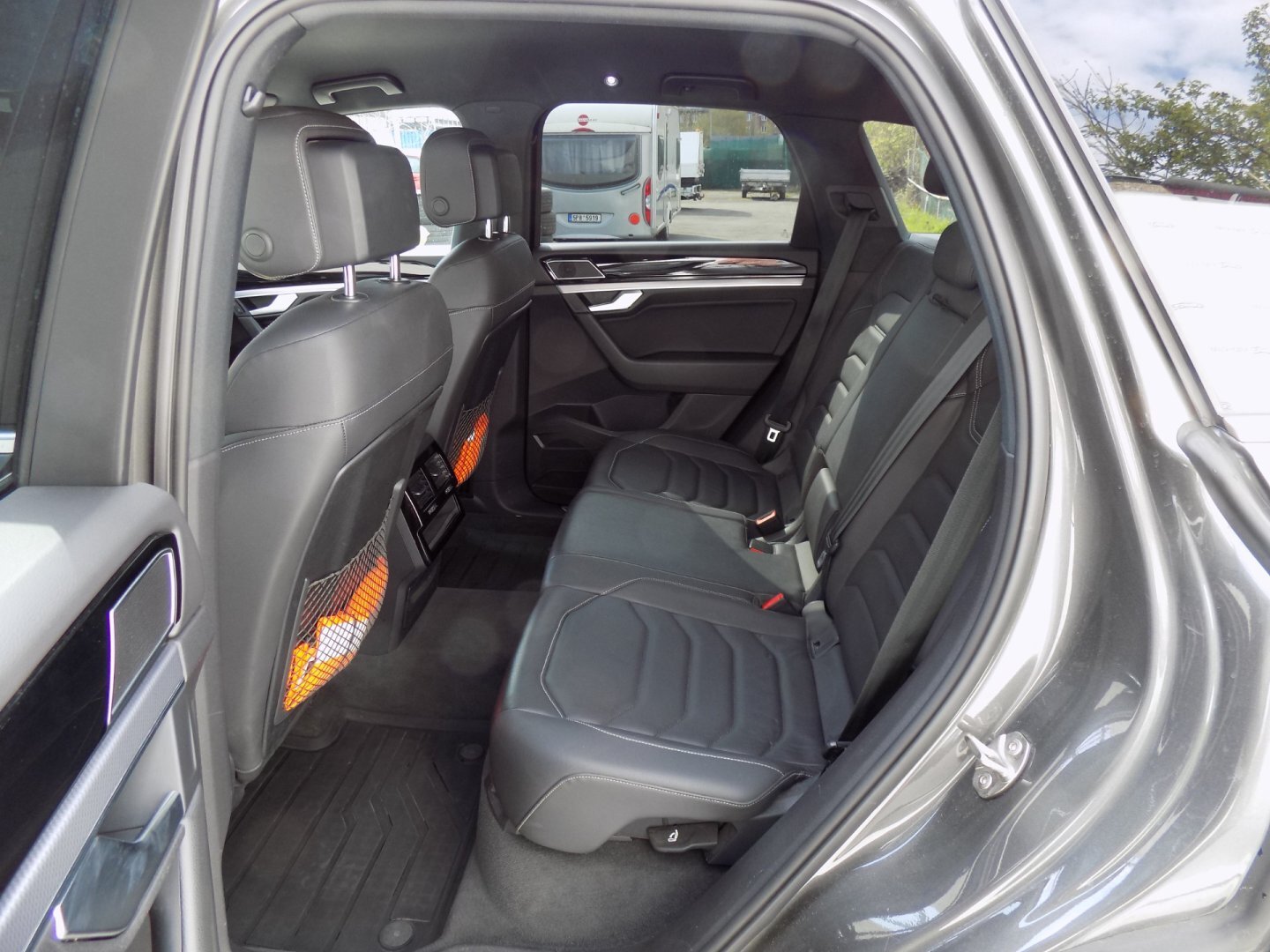 Volkswagen Touareg SUV / Terénní 3,0 l 210 kw