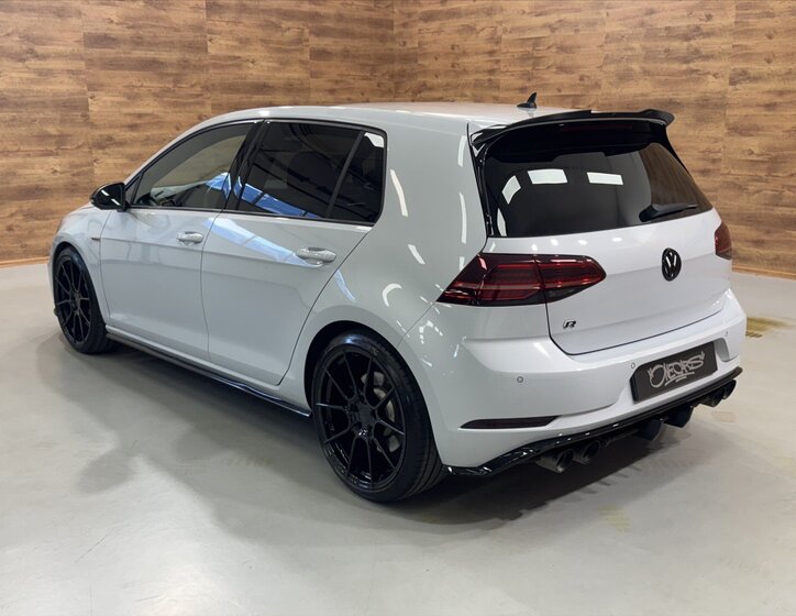 Volkswagen Golf Hatchback 2,0 l 228 kw