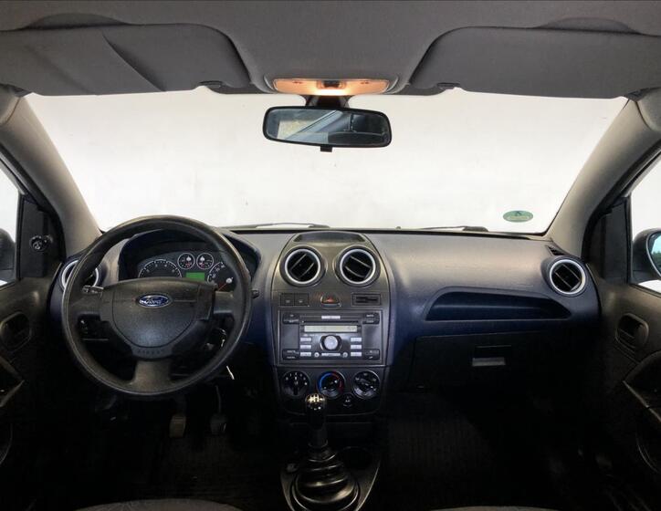 Ford Fiesta 14