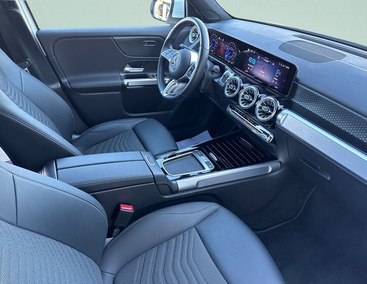 Mercedes-Benz EQB SUV / Terénní 0,0 140 kw