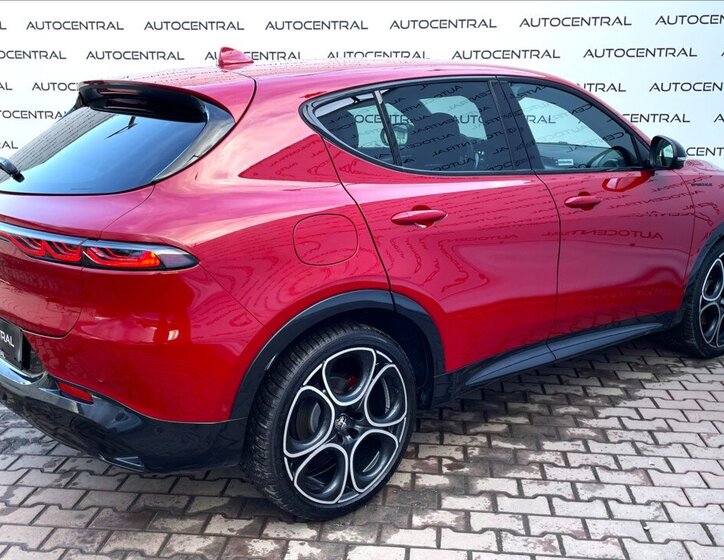 Alfa Romeo Tonale SUV 1,5 l 118 kw