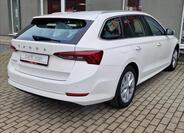 Škoda Octavia 10