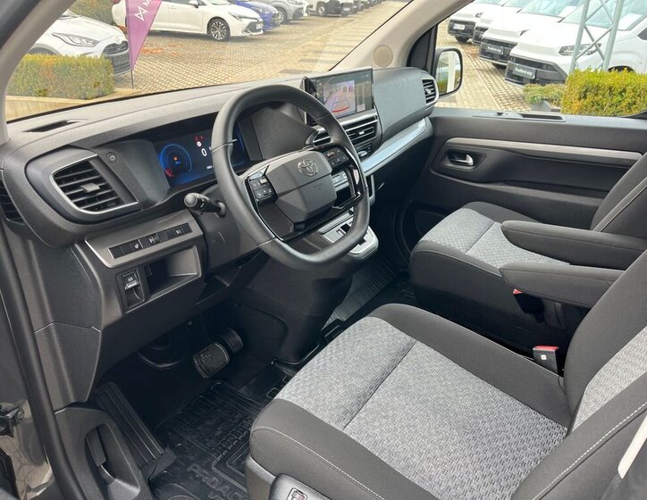 Toyota ProAce Verso 14