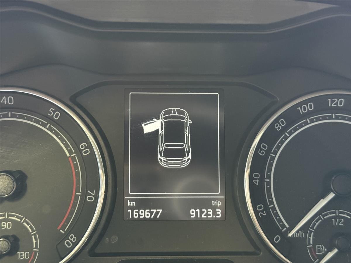 Škoda Scala Hatchback 999,0 85 kw