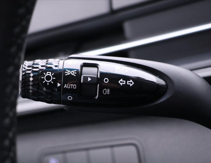 Hyundai Staria Kombi 2,2 l 130 kw