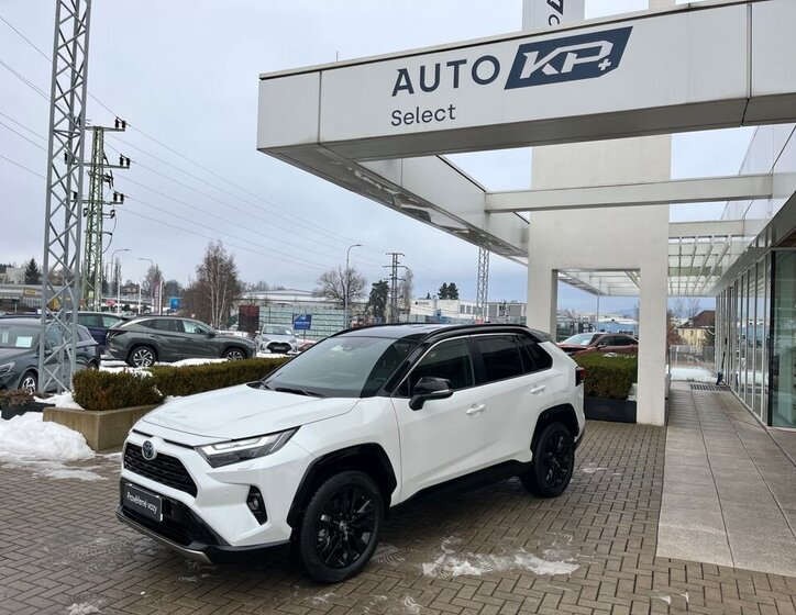 Toyota RAV4 SUV 2,5 l 131 kw