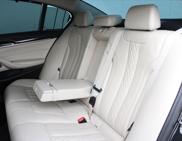 BMW Řada 5 Sedan / Limuzína 3,0 l 250 kw