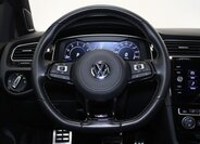 Volkswagen Golf Kombi 2,0 l 221 kw