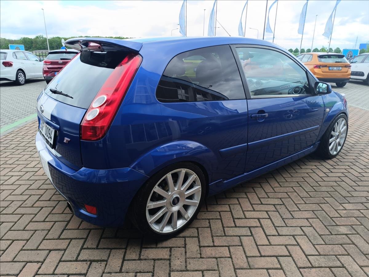 Ford Fiesta Hatchback 2,0 l 110 kw
