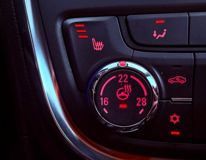 Opel Mokka SUV / Terénní 1,4 l 103 kw