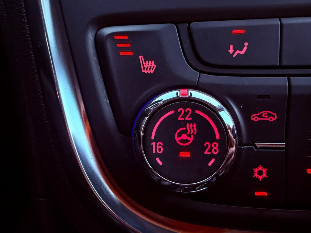 Opel Mokka SUV / Terénní 1,4 l 103 kw