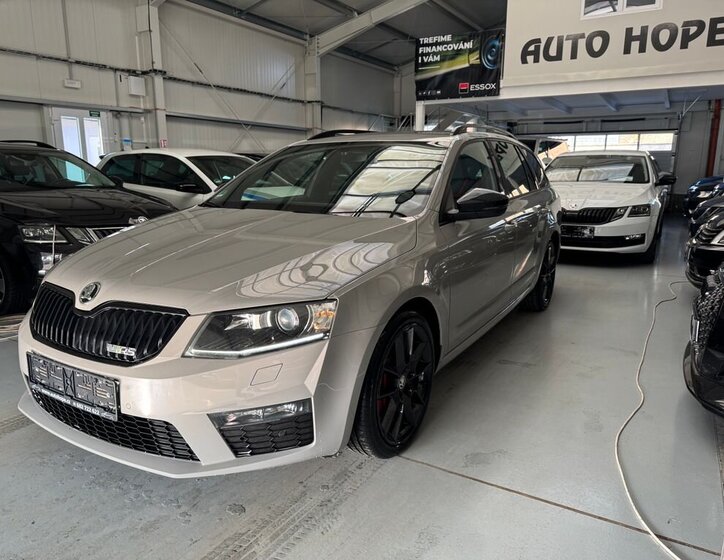 Škoda Octavia Kombi 2,0 l 162 kw