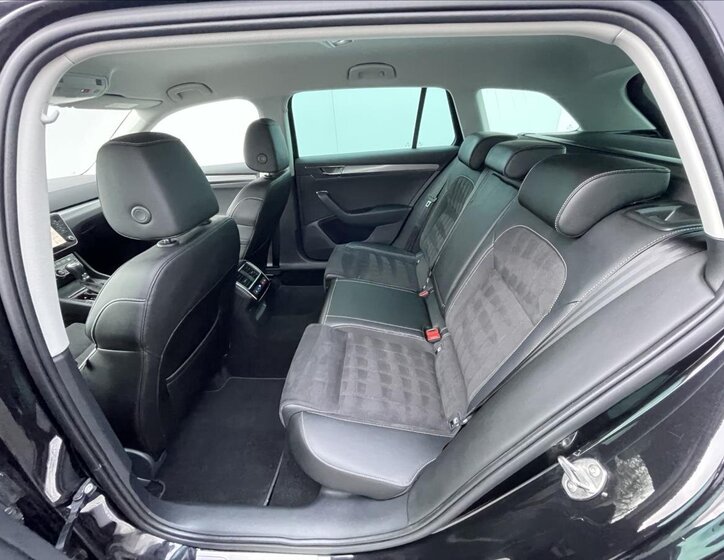 Škoda Superb Kombi 2,0 l 147 kw