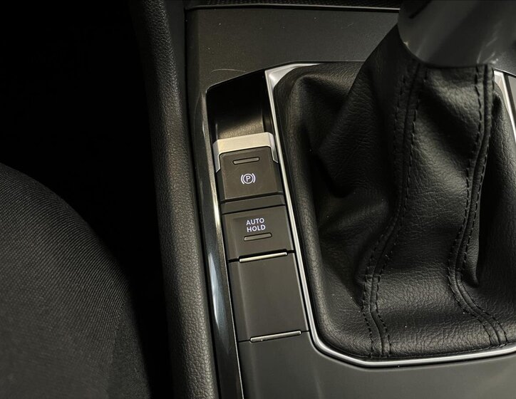 Volkswagen Tiguan SUV 1,5 l 110 kw