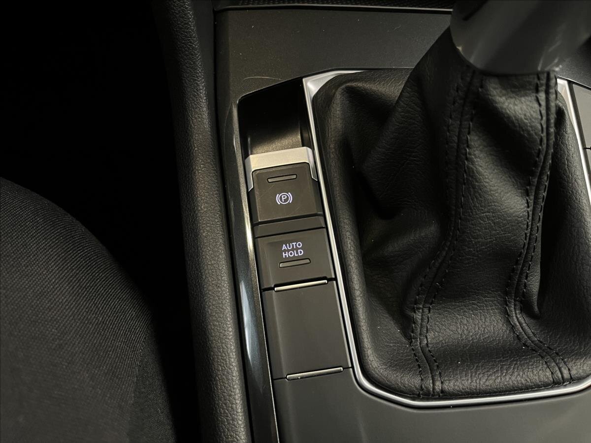 Volkswagen Tiguan SUV 1,5 l 110 kw