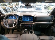 Chevrolet Silverado 34