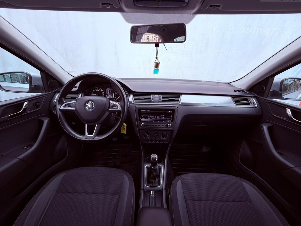 Škoda Rapid Liftback 1,6 l 77 kw