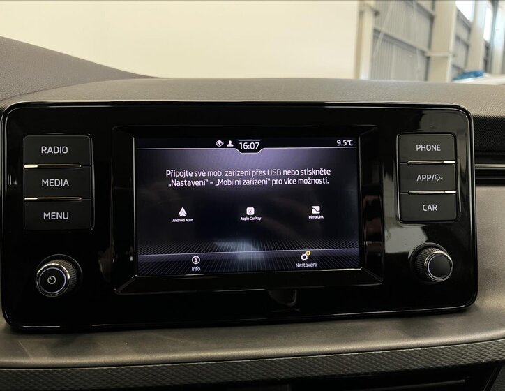 Škoda Kamiq SUV / Terénní 999,0 81 kw