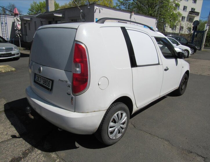 Škoda Praktik Skříň 1,2 l 51 kw