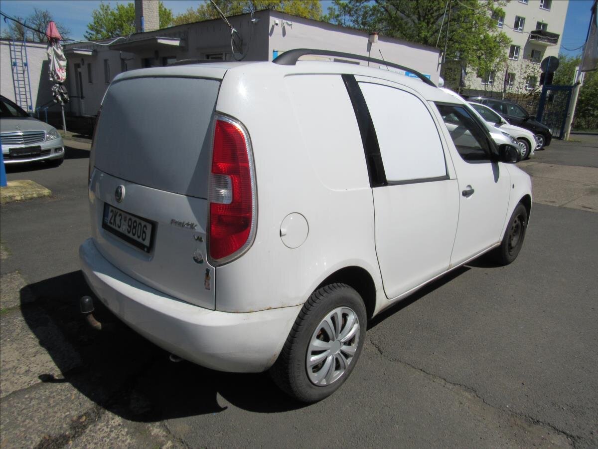 Škoda Praktik Skříň 1,2 l 51 kw