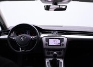 Volkswagen Passat Kombi 1,6 l 88 kw