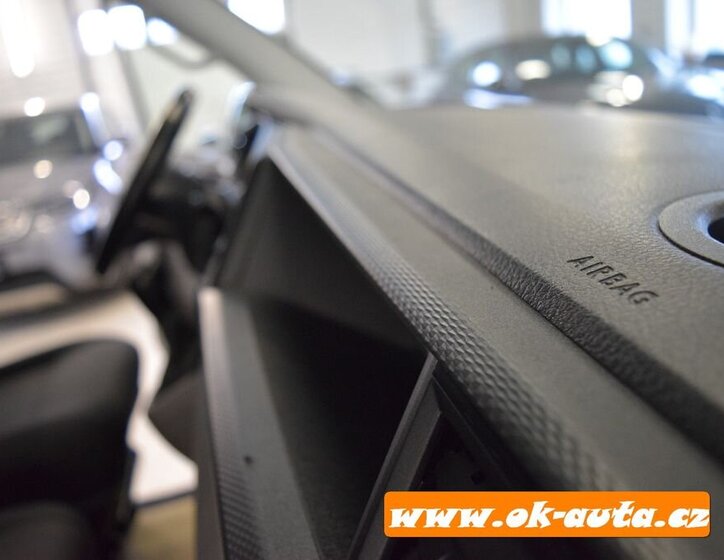 Volkswagen Transporter Skříň 0,0 110 kw