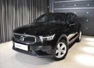 Volvo XC40 SUV / Terénní 2,0 l 120 kw