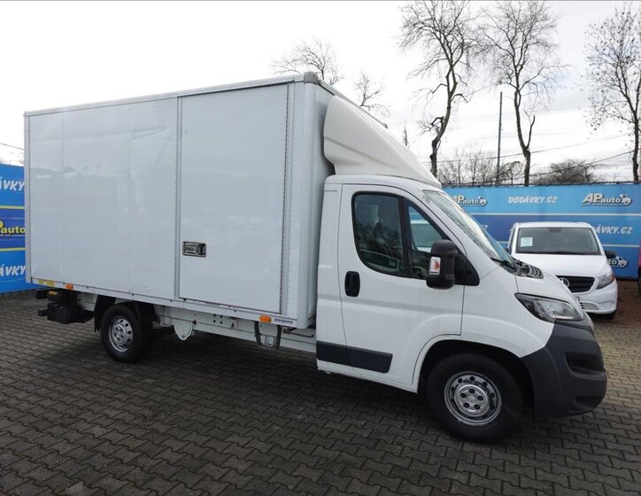 Peugeot Boxer Ostatní 2,0 l 120 kw