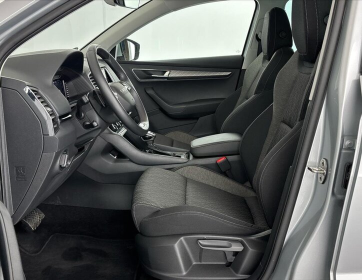 Škoda Karoq SUV / Terénní 1,5 l 110 kw