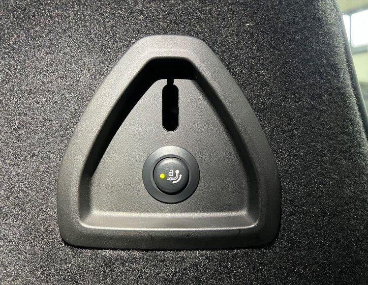 BMW Řada 7 Sedan 3,0 l 294 kw