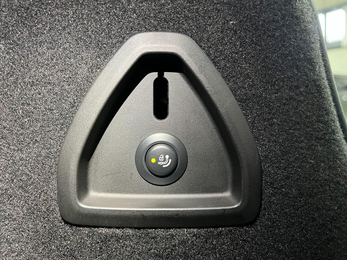 BMW Řada 7 Sedan 3,0 l 294 kw