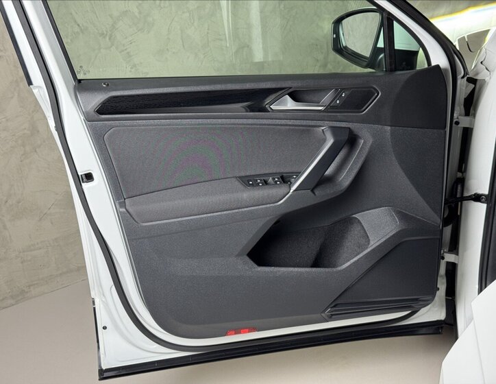 Volkswagen Tiguan 18